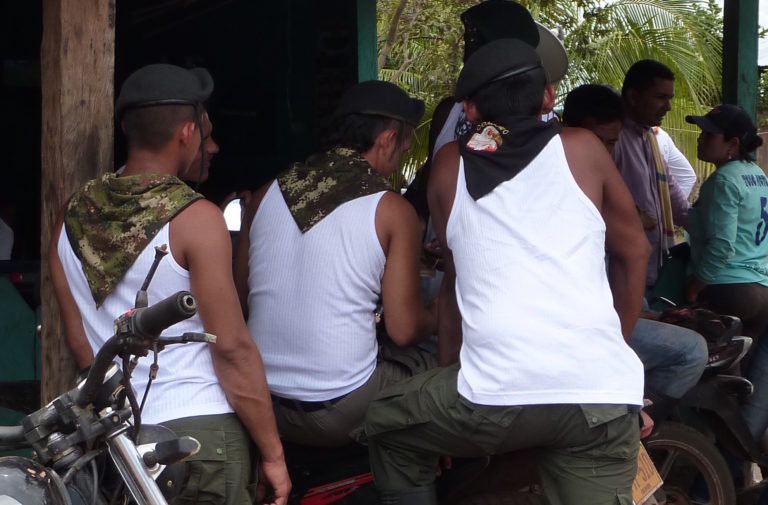 Las FARC se aplican para entender el universo LGBTI