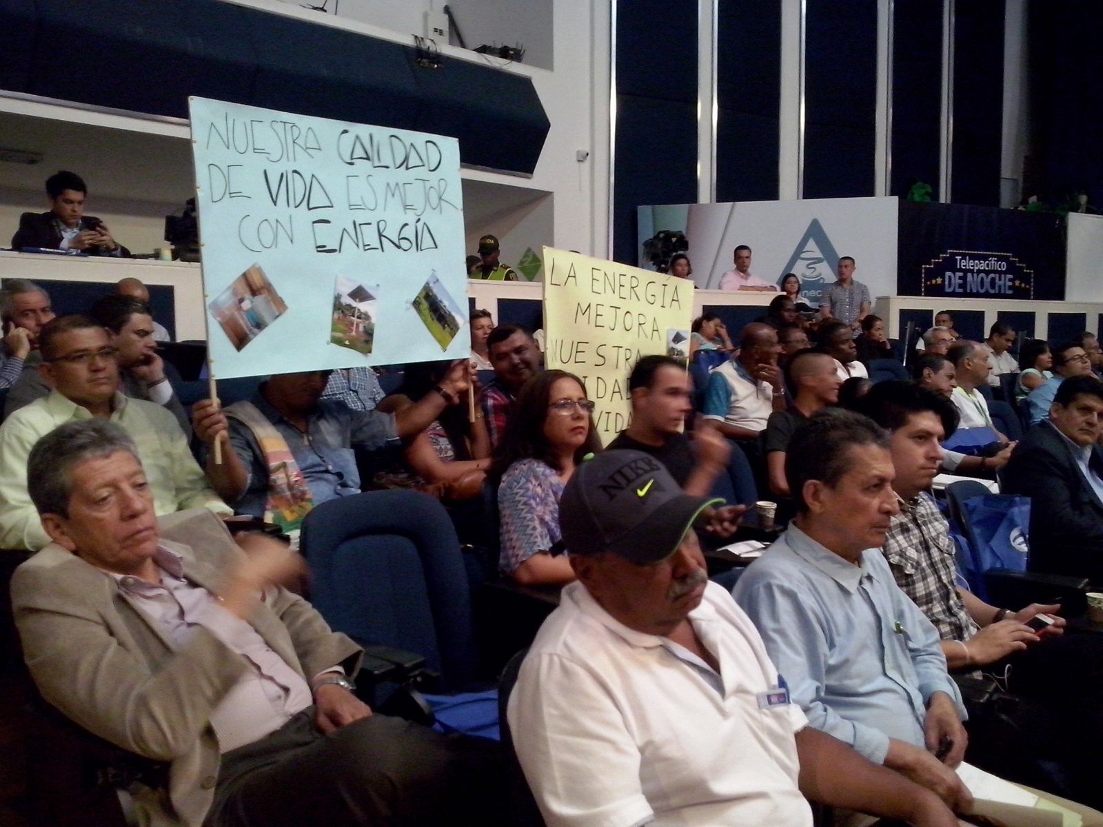 ee2f4c61-47e4-45a3-b056-16e6b03142b2