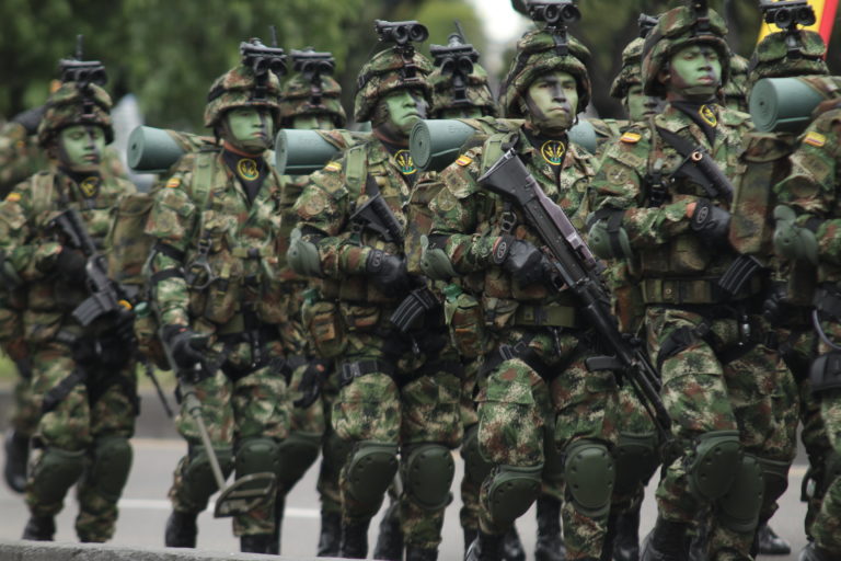 Los militares ganan: su justicia transicional será diferente a las FARC