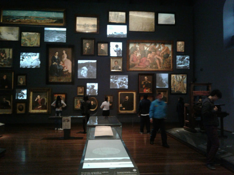 Repensar un país, deconstruir un museo
