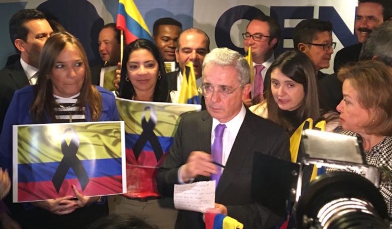 La política frena a la paz