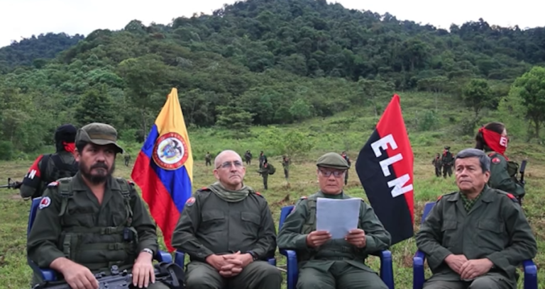 El ELN acusa al Estado de incumplir el cese al fuego pero no se levantará de la mesa de Quito