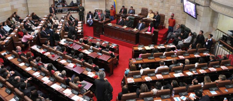 A los congresistas no les interesa ni la paz ni la vida de los líderes sociales