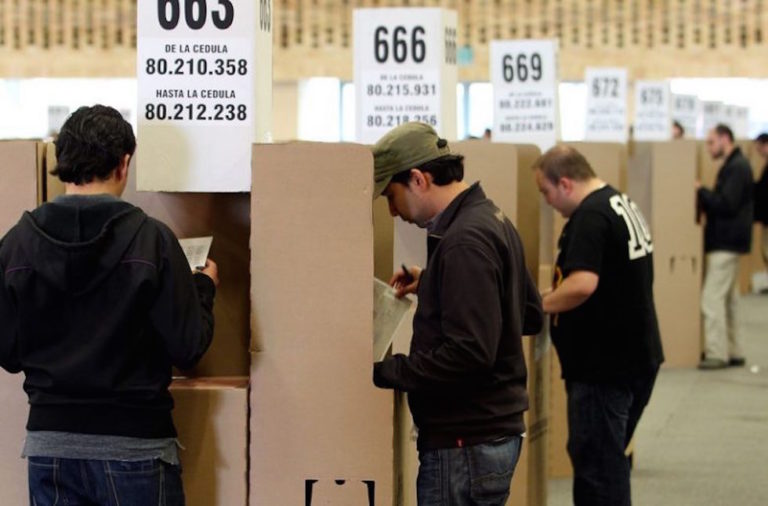 El sistema electoral colombiano: la democracia ficticia