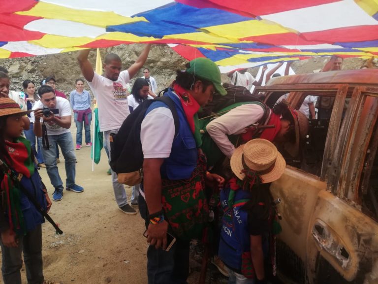 Al Cauca le toca resistir sin Estado