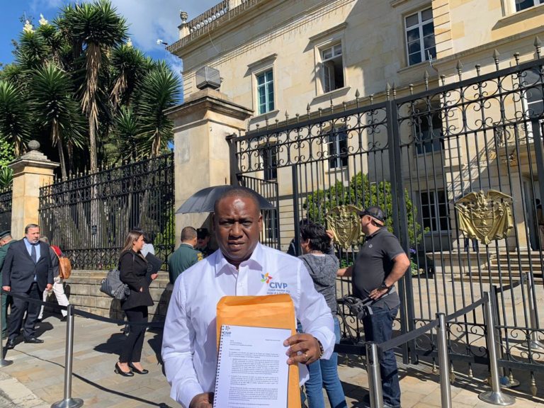 Leyner Palacios le exige respeto a Duque y le pide, en nombre del Pacífico, un profundo compromiso de paz