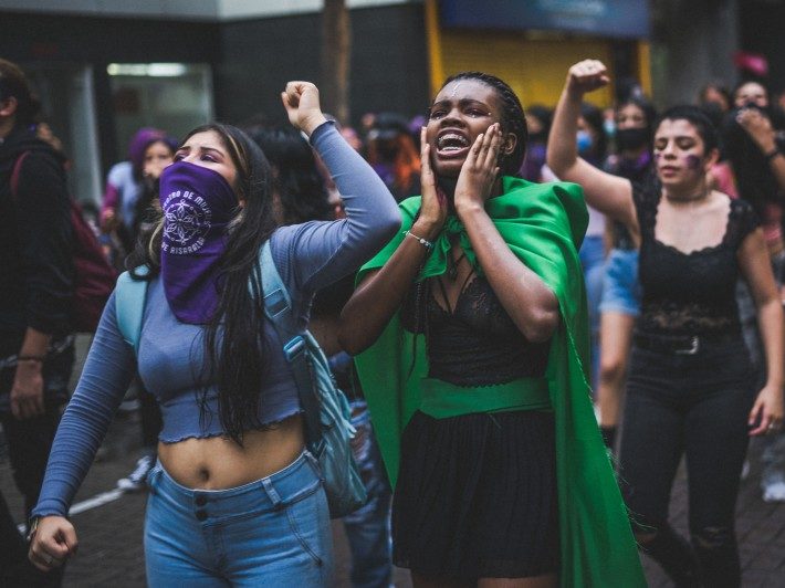 Nuestro propio cuento de la criada: derechos de las mujeres, invierno demográfico y fascismo